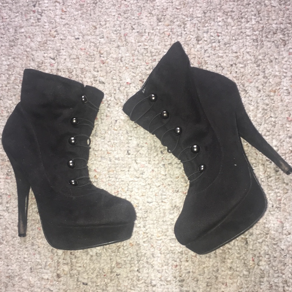 Black Booties
